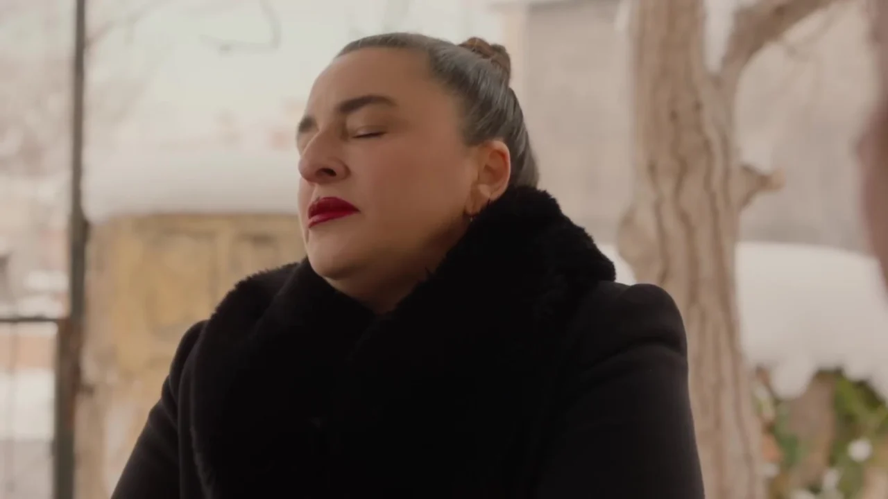 Кадры из сериала Черное сердце (2024)